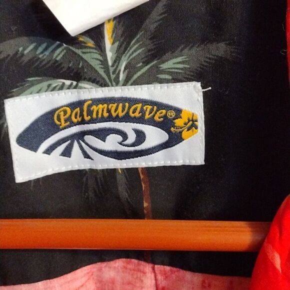 Vintage Palm wave Hawaiian shirt - Picture 2 of 6